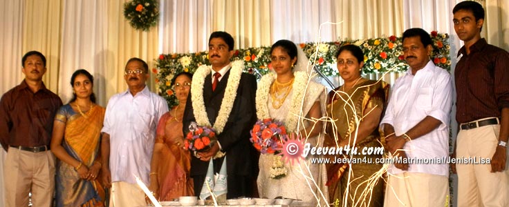 Jenish Lisa Wedding Family Photos Kanirappally